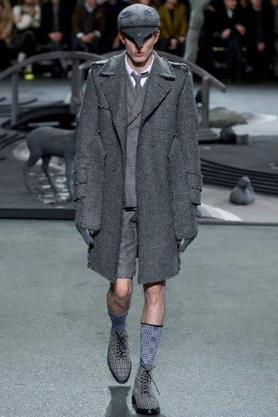 Look 8